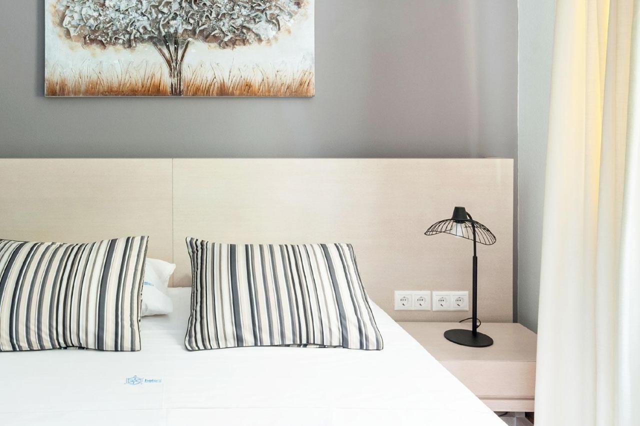 Aegle By Heloni Apartments Athena Bagian luar foto