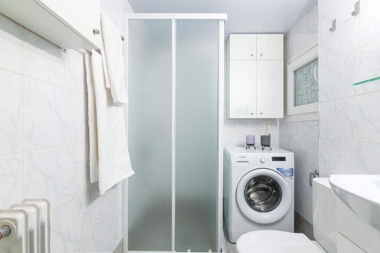 Aegle By Heloni Apartments Athena Bagian luar foto